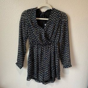 BCBG | Long Sleeve Romper